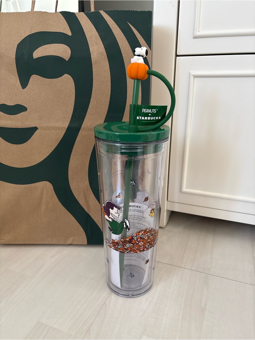 Starbucks Peanuts Charlie Brown Snoopy Clear Cup Tumbler 24oz with Straw 2026